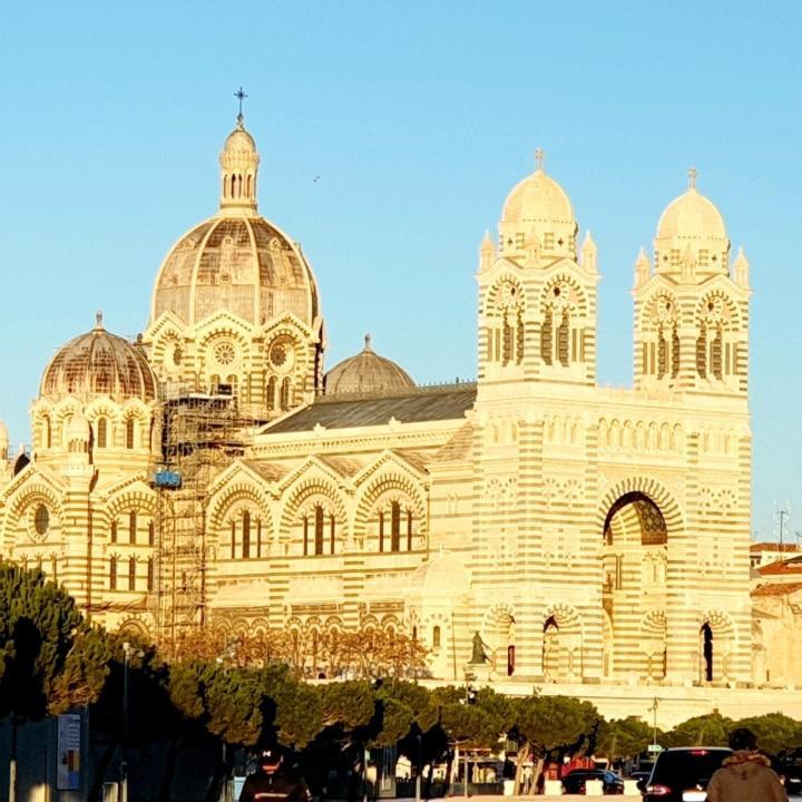 Jolie Charmant T3 Refait A Neuf A Marseille Eksteriør bilde